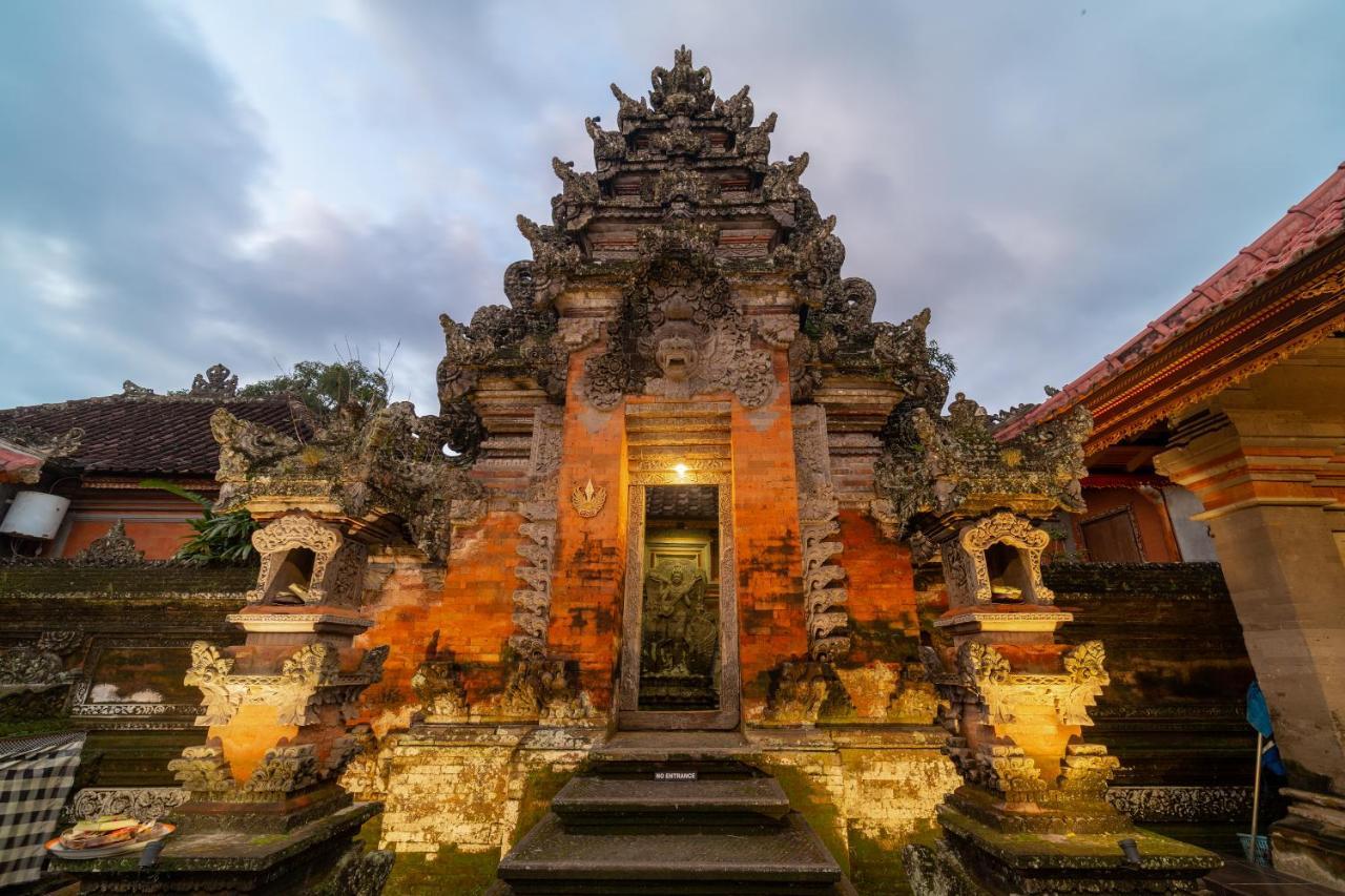 Отель Saren Kauh Ubud Palaceॐ Экстерьер фото